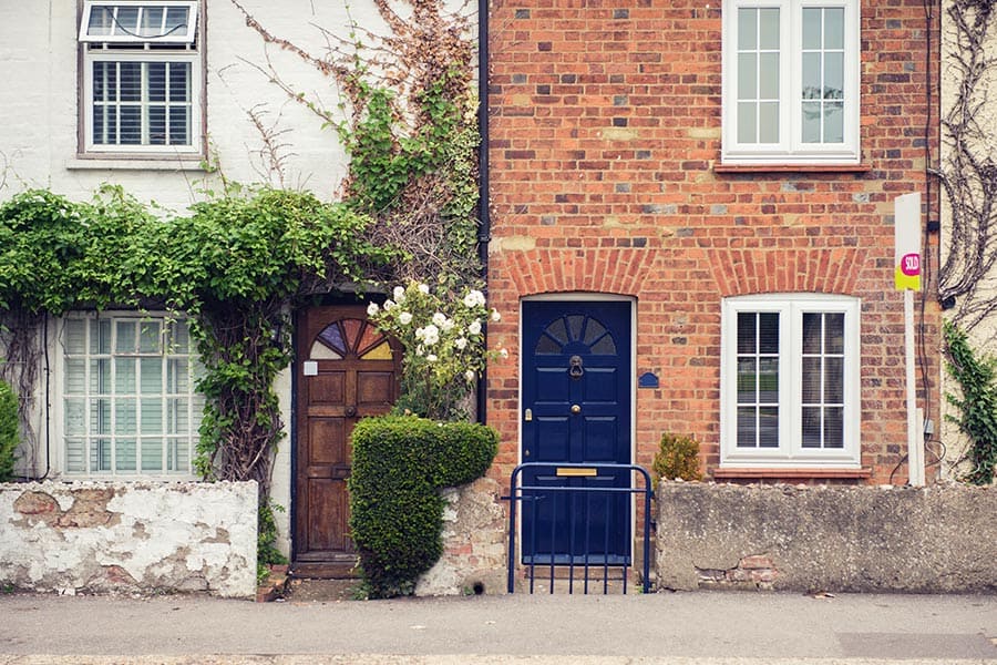 Serving Notice Under the Party Wall Act Bolton